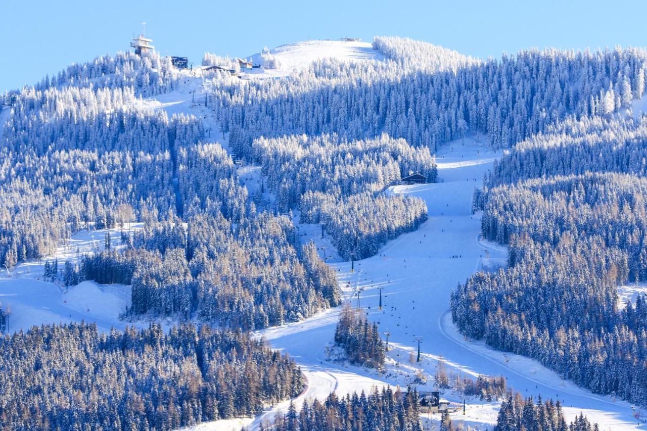 Hotel Laerchenhof Ramsau am Dachstein Exterior photo